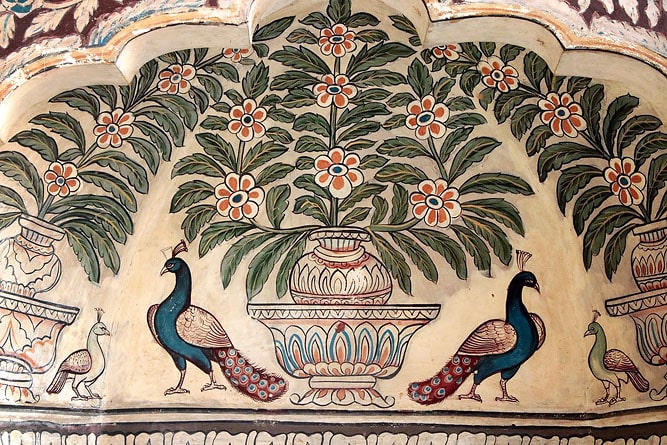 Painting of peacoks, Nadine Le Prince Haveli in Fatehpur, Shekhawati, Rajasthan