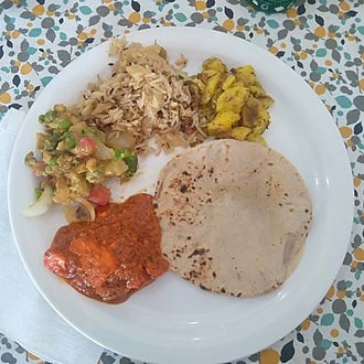 Mona Lisa Roof Top Restaurant, restaurant in Shekhawati, Rajasthan